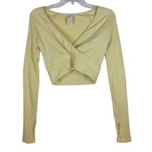 Balance Athletica Infinity Wrap Long Sleeve Crop Top Yellow size Medium - Picture 1 of 6