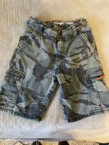 Wrangler Straight Fit Kids Boys Shorts Green Camo Cotton Blend Size 12 - Picture 1 of 5