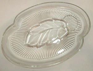 Vintage Fern Leaf Depression Snack / Luncheon Plate - Picture 1 of 3
