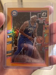 2017-18 Panini Donruss Optic Orange Prizm /199 Joel Embiid #112