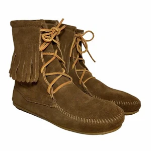Minnetonka Tramper 428 Mujer’s Botas Mocasín Tobillo Alto Marrón Gamuza Flecos EE. UU. 6 - Imagen 1 de 12
