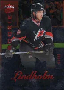 2013-14 Fleer Showcase Ultra Red Medallion #46 - Elias Lindholm [/99] - Bild 1 von 2