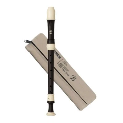 Yamaha YRA324B alto recorder - Image 1 of 2