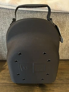 Bolso de transporte New Era 6 gorras con cremallera negro. Porta gorras New Era. - Imagen 1 de 6