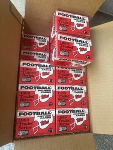 1989 Topps Football Card Traded Set From Sealed Case Barry Sanders Aikman Rookie - Picture 1 of 3