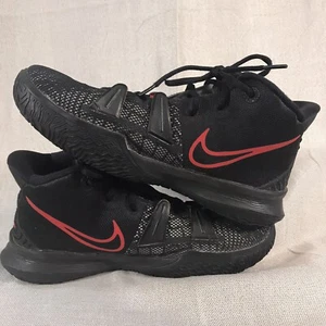 Nike Kyrie Irving Kids/Youth/Boys 7Y Black/Red High Tops Sneakers CT4080-005 - Picture 1 of 12