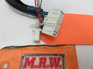 WIRE PLUG CONNECTOR OFF RELAY INTEGRATION COMPUTER BCM FUSE BOX DASH 3.0L V6 CAR - Picture 1 of 5