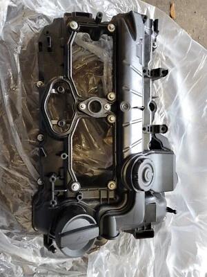 2012-2015 BMW X1 E84 2.0L N20 XDRIVE ENGINE MOTOR HEAD CYLINDER VALVE COVER OEM - Image 1 of 4
