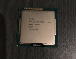 Intel Xeon E3-1220LV2 2 Core 4 Thread 3.5 GHz Turbo LGA1155 17W Low Power - Picture 1 of 2