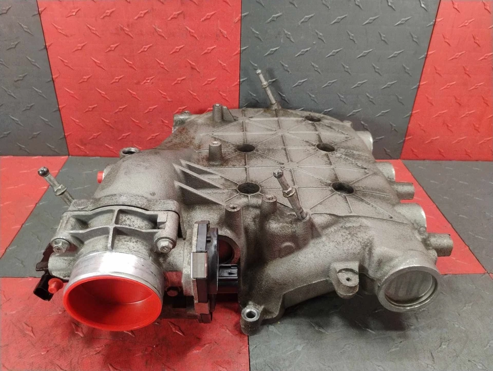 2009 - 2011 雪佛兰 Traverse 上进气歧管全罩带油门车身 169k — 第 1/4 张图片