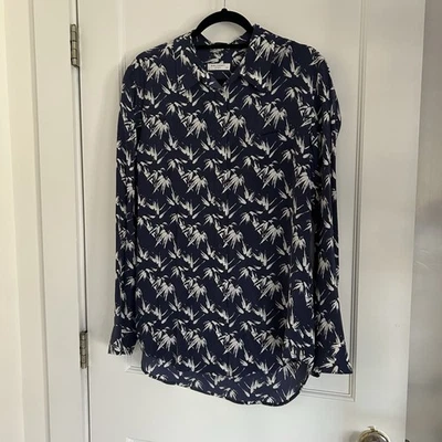 Blusa Equipment Azul Marino y Blanco Estampado Abstracto 100% Seda Talla Grande Foto 1 de 4