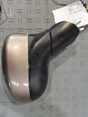 2017-2019 Chrysler Pacifica Passenger Side View Mirror Heated Manual Folding - Image 1 of 4