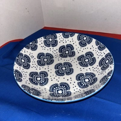 Tigela de sopa Fiorella branca azul cobalto bolinhas tigela de salada - 8” de diâmetro. Estate Find - Imagem 1 de 4