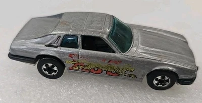 De colección 1977 Hot Wheels, Jaguar XJS plateado (12C) Foto 1 de 4