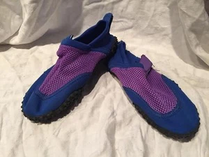 Old Navy Girl/Boy Kids Shoe 2 Rubber Sole Blue/Purple 9" Gym Tennis Sand Beach - Picture 1 of 7