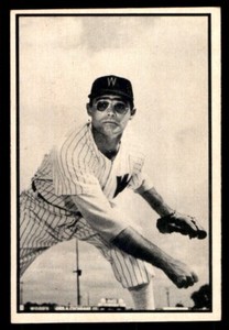 1953 Bowman B&W Baseball #9 Walt Masterson EX/MT