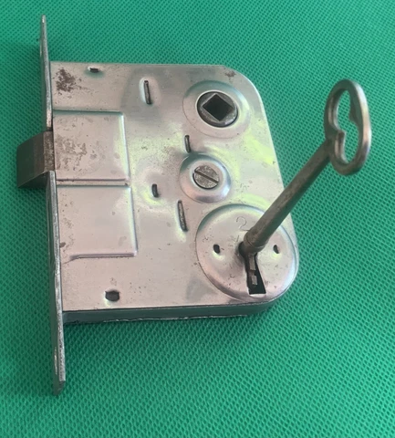 #2 Antique  Hardware Interior Door Full Mortise Lock & Skeleton Key WORKS GREAT Cover