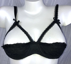 36 B Vintage 70s Black Lace Bra Cut Out Bra Nipple Tease - Picture 1 of 3