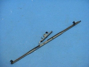 Locking Hook Display Lid Acer Aspire 1651WLMi Notebook 10073005-24674 - Zdjęcie 1 z 1