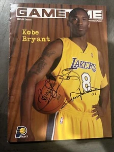 Game Time Pacers Vs. Lakers Feb 1, 2006 Magazine Kobe Bryant Program Autographs - Picture 1 of 9