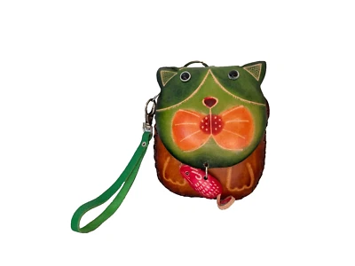 Cartera de cuero verde colgante ratón gato muñequera cremallera cierre a presión y llavero Foto 1 de 3