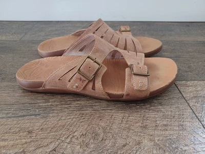 Sandálias Chaco Adobe femininas de couro marrom fivela ajustável tamanho 9 - Imagem 1 de 4