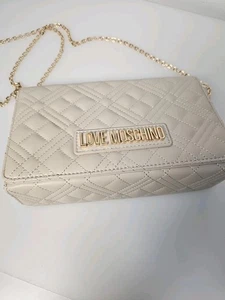 Love Moschino Quilted Bag Faux Leather Crossbody Chain Strap Gold Tone Hardware - Picture 1 of 12