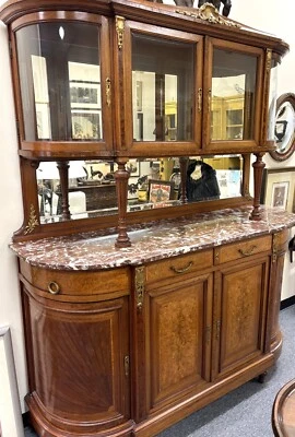 Hecho en Francia - Buffet lateral de dos niveles de nogal burlado y mármol Luis XV - 1800 Foto 1 de 4