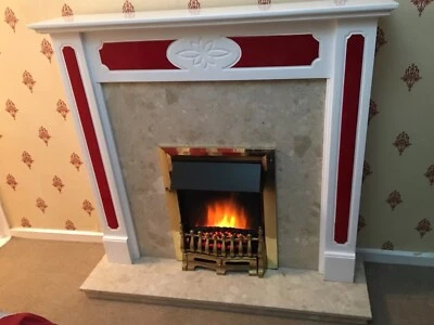 HIGH GLOSS FIRE SURROUND AND ELECTRIC FIRE. A must for any modern home. - Image 1 of 4