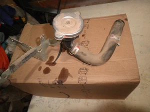 2020 POLARIS Sportsman  450 anti freeze coolant fill tube cap - Bild 1 von 1