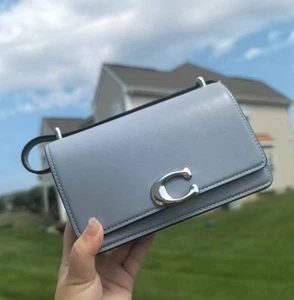 Bandolera Coach Bandit plateada gris azul cuero CD724 NUEVA CON ETIQUETAS - Imagen 1 de 18