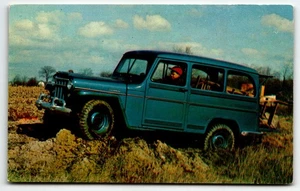 Postcard Jeep 4-Wheel Utility Wagon Advertisement Blue UNP Chrome - Imagen 1 de 2