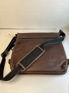 Vintage Kenneth Cole Reaction- Rare “Reversing The Process” Reversible Bag- NWT - Picture 1 of 23