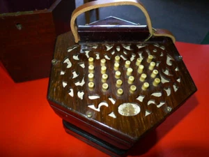 Lachenal Maccann 46 Button Concertina No. 2698 Stahlblätter 6 fach. Gehäuse.. GPC. - Bild 1 von 10