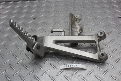 1994 HONDA CBR600F2 ПРАВЫЙ ЗАДНИЙ НОЖНОЙ КОЛЫШЕК 50750-MV9-930 - Изображение 1 из 4