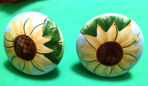 2 pcs SUN FLOWER PORCELAIN DRAWER CABINET PULLS KNOBS VINTAGE 2" chic hardware Cover