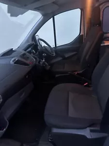 FORD TRANSIT CUSTOM CREW VAN IN WHITE 6 SEATER - Picture 1 of 6