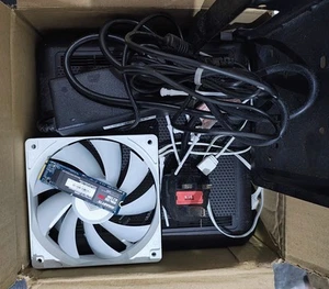 Antec ISK 110 Vesa | mitx case with 60W Psu - Zdjęcie 1 z 2