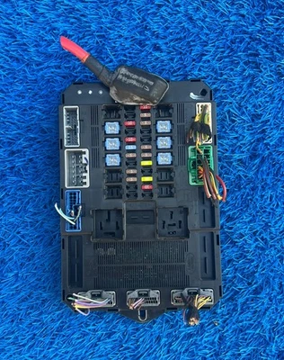 2011-2015 JAGUAR XF X250 OEM ПРЕДОХРАНИТЕЛЬ КОРОБКА BCM ТЕЛА МОДУЛЬ УПРАВЛЕНИЯ - DX23-14B476-AG - Изображение 1 из 3