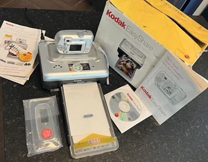 Kodak EasyShare Printer Dock Easy Share Cx 7300 Camera Cords Manual Paper Bundle - Picture 1 of 14