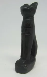 Statuina piccola dea gatto in pietra nera intagliata stile egizio alta 2" - Foto 1 di 7