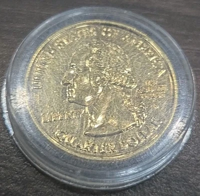 2001 D Washington Quarter - Vermont  - 24 Karat Gold Plated - Image 1 of 2