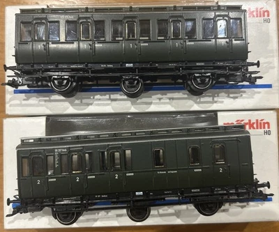 Märklin HO Gauge 2 x 6 Wheel Early Era Class Passenger Coaches 1st & 2nd Class - Image 1 of 2
