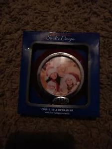 REGENT SQUARE ~ COLLECTIBLE ORNAMENT WITH FINE EUROPEAN CRYSTALS - Picture 1 of 4