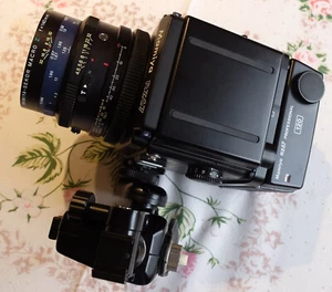 Mamiya RZ67 pro. + 140 mm macro + 4 dos + poignée lourde + caches - Photo 1/12