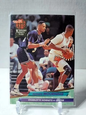 1992-93 Fleer Ultra - #193 Alonzo Mourning (RC) Hornets - Image 1 of 4