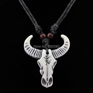 Collane Ciondolo Teschio Tribale - Ciondolo Perline di Legno Amuleto Testa di Toro Mucca Choker - Foto 1 di 14