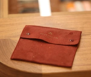 Clutch Serving Plate - Picture 1 of 2