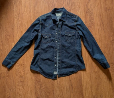 Levis Denim Jacket Womens Medium Blue Denim Trucker Jean Snap Button - NWOT! - Image 1 of 4