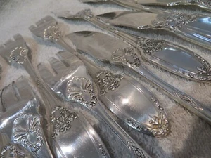 12 couverts à poisson 24p métal argenté Boulenger Marie Louise Empire - Foto 1 di 11